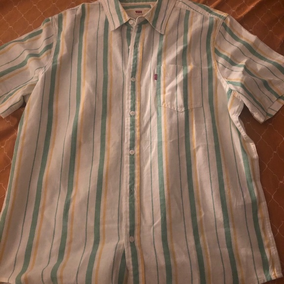 Levi's Other - Short sleeve button down Levi’s